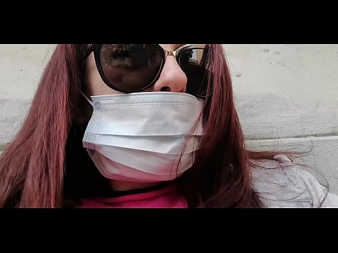 ❤️ Nicoletta analipiza kisasi kwa jirani yake na kukojoa kwenye karakana yake (Karantini Maalum ya Covid19 ya Italia) Pono ya kupendeza